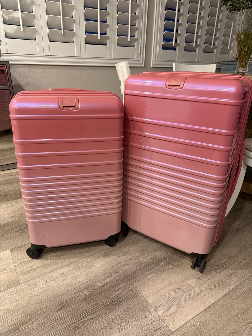 BEIS WICKED Pink NWT Large AND Medium Check-In Rollar AND Wicked BEIS Purse - Picture 6 of 14